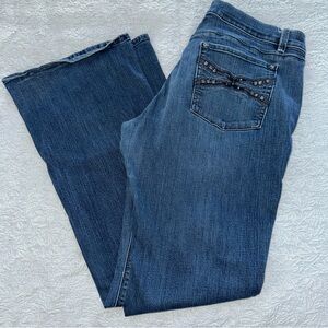 White House Black Market Jeans Size 12R Noir Medium Wash Denim Flare Leg GUC